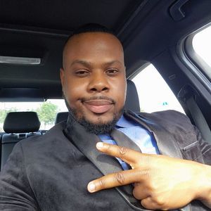 Meet your Posher, Jonathan